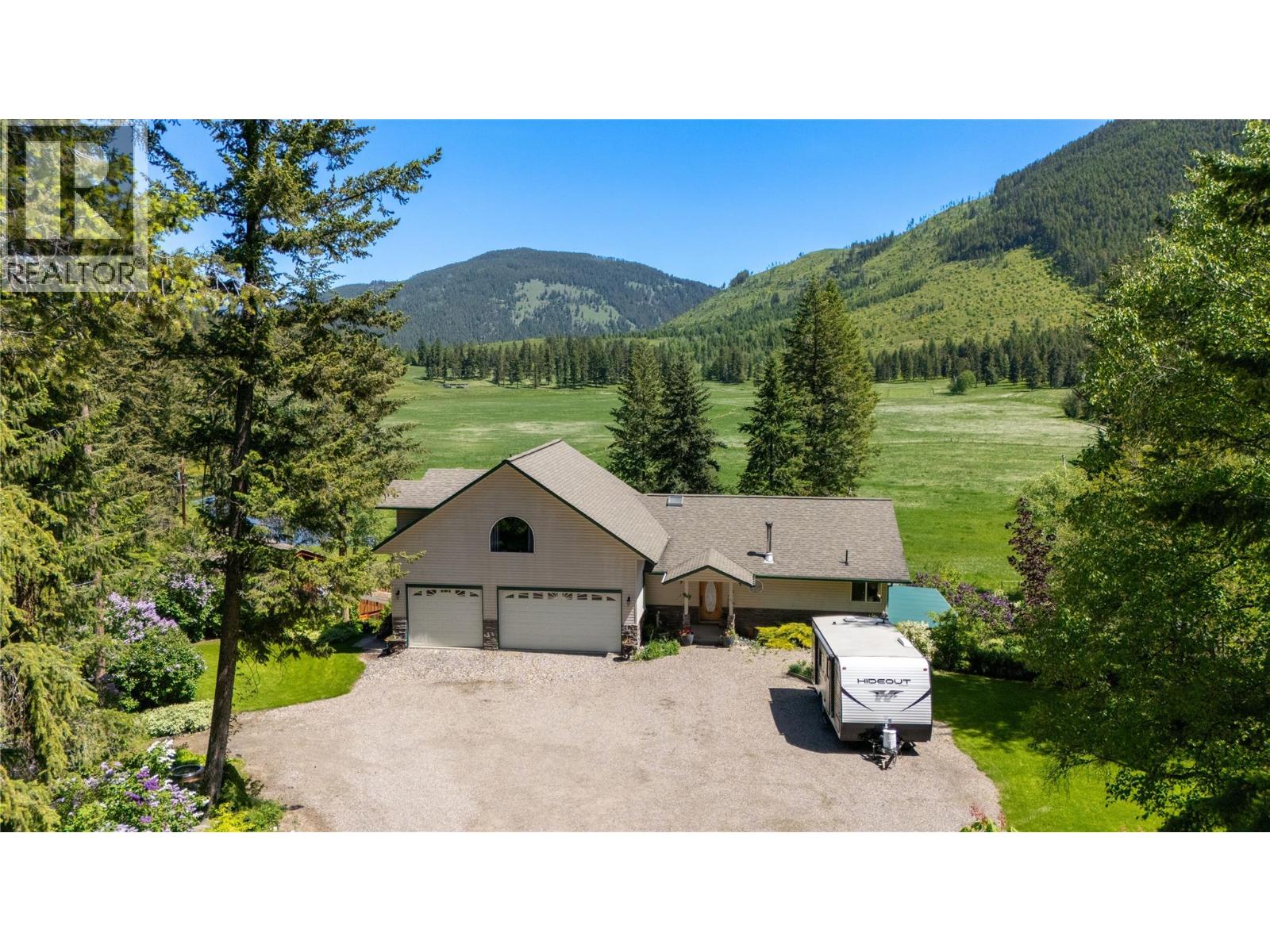 157 Harris Creek Road, Lumby