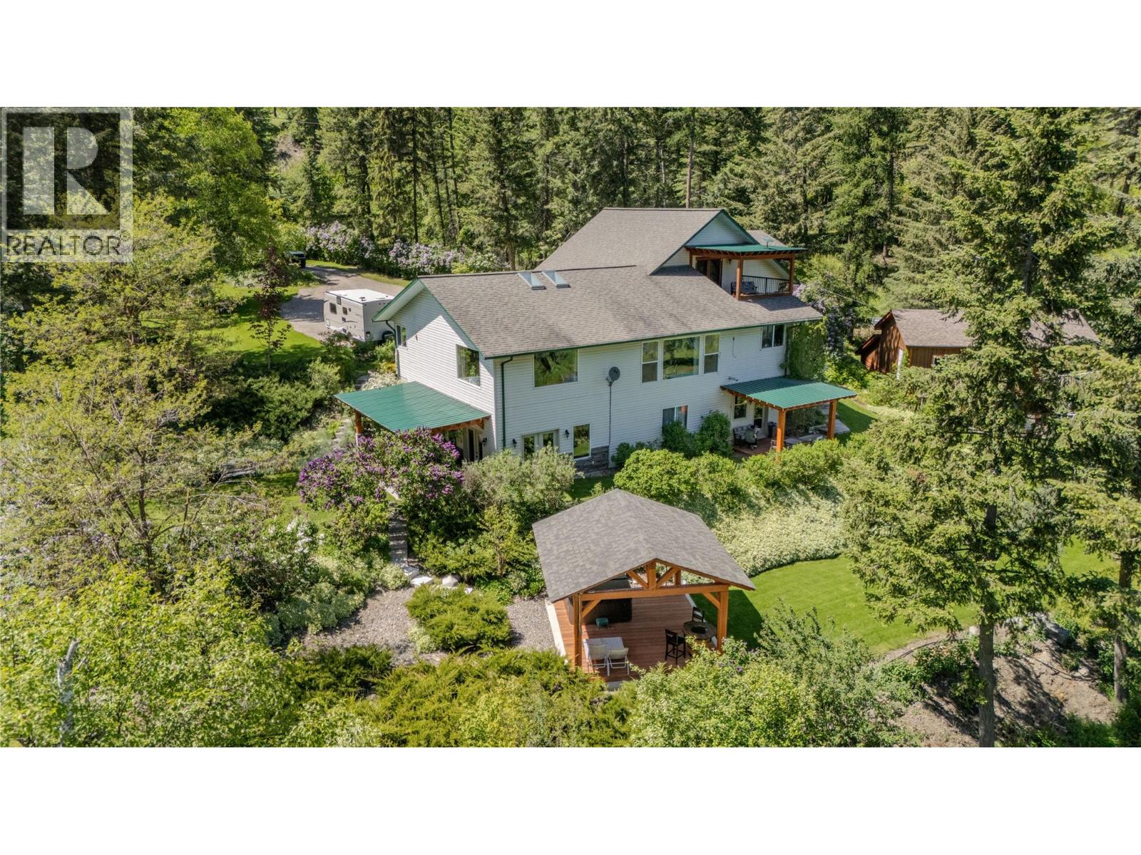 157 Harris Creek Road, Lumby
