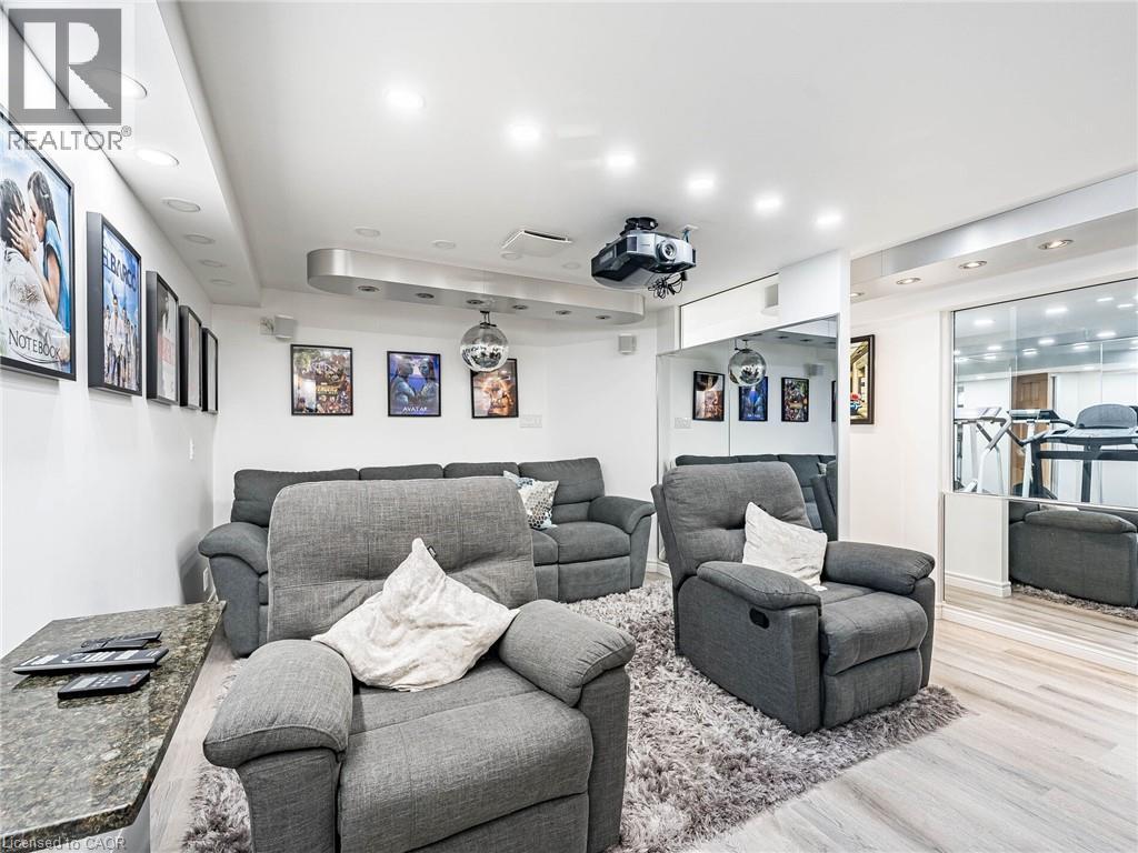 253 GREENWOOD DRIVE - 29