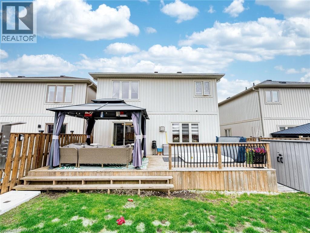 253 GREENWOOD DRIVE - 35