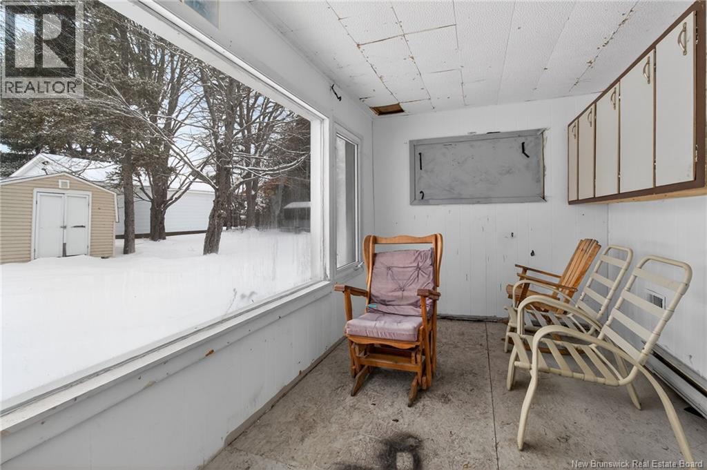34 LYNWOOD DRIVE - 35