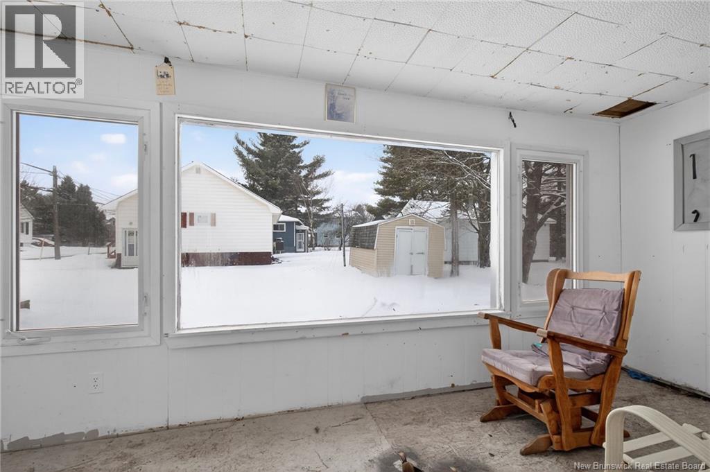 34 LYNWOOD DRIVE - 36
