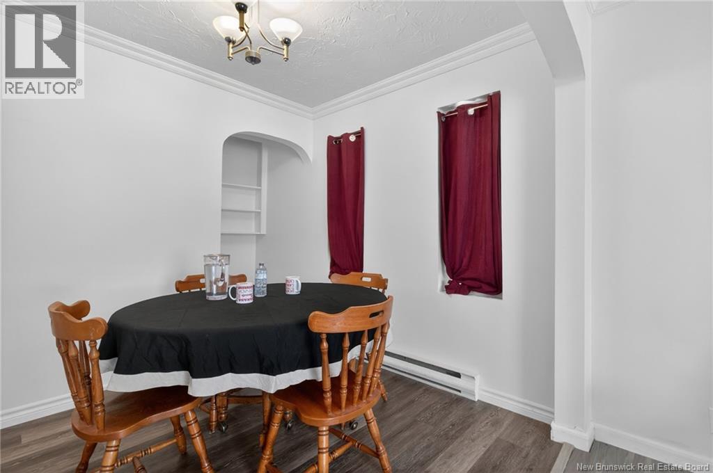 34 LYNWOOD DRIVE - 7