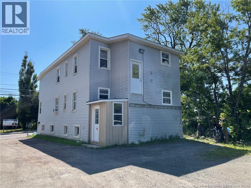 218-220 1/2 BOTSFORD STREET - 2