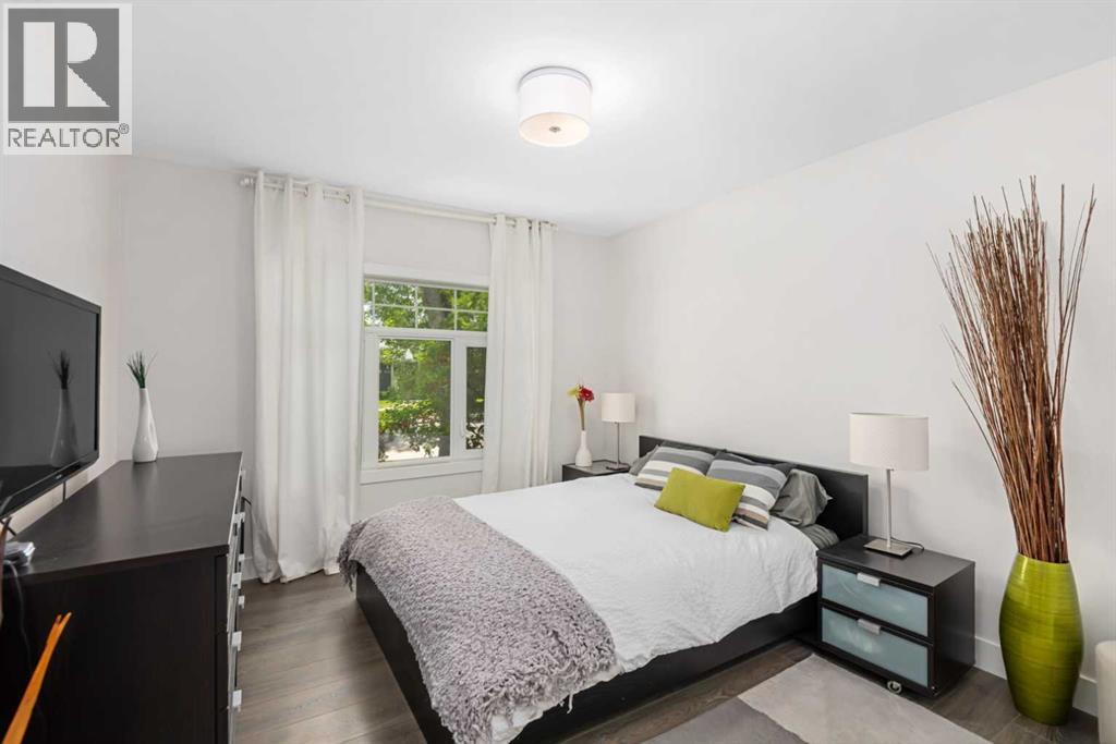 Single Family House for Sale in Upper Level  Kilkenny Road SW Killarney/Glengarry Calgary 