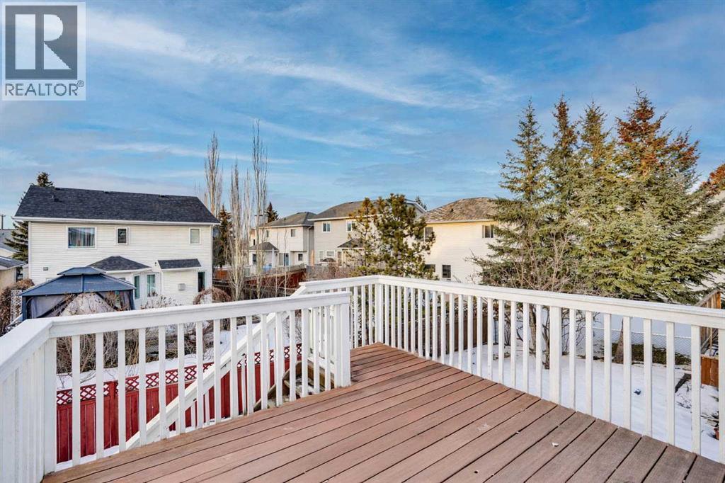Single Family House Bi-level for Sale in  Citadel Gardens NW Citadel Calgary 