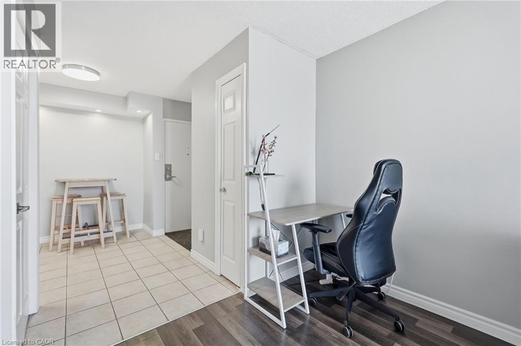 #505 30 SUMMIT AVENUE - 16