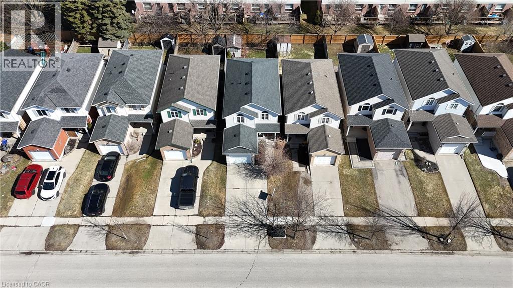 1030 PEARSON Drive, Woodstock, Ontario, N4S8V1 — Photo 7