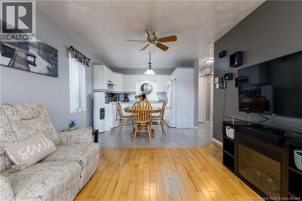 #11 127 Lafrance Street - 5