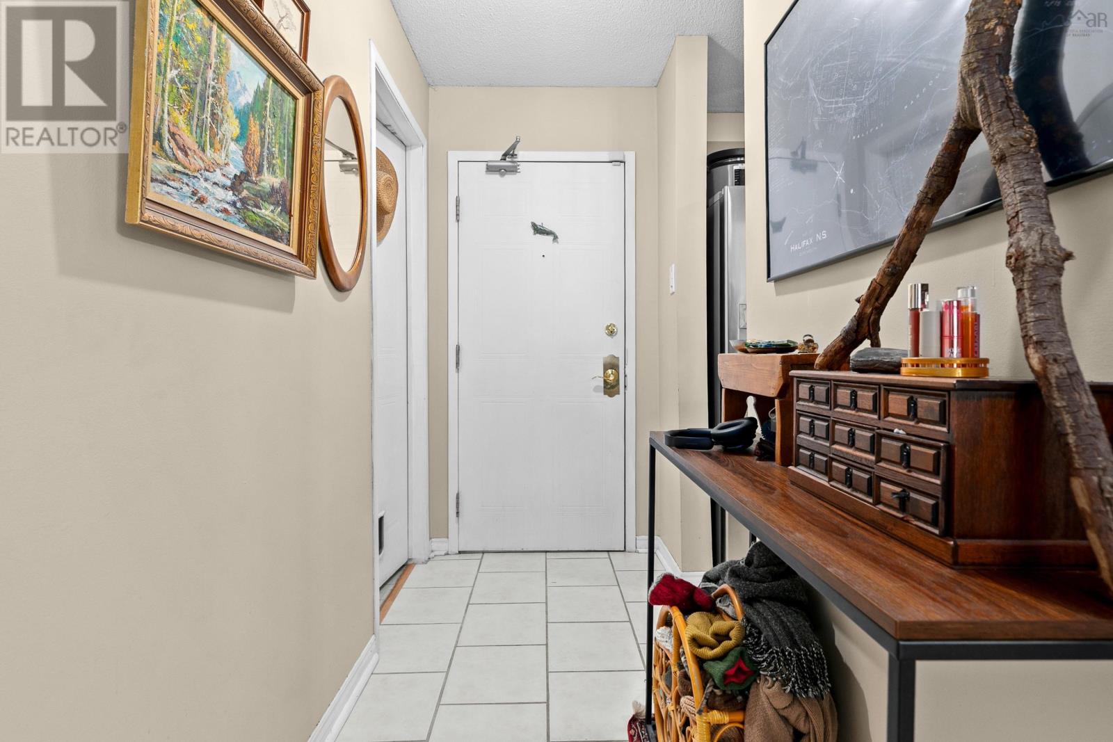 Property 4 of 26 of 211 12 Spinnaker Drive