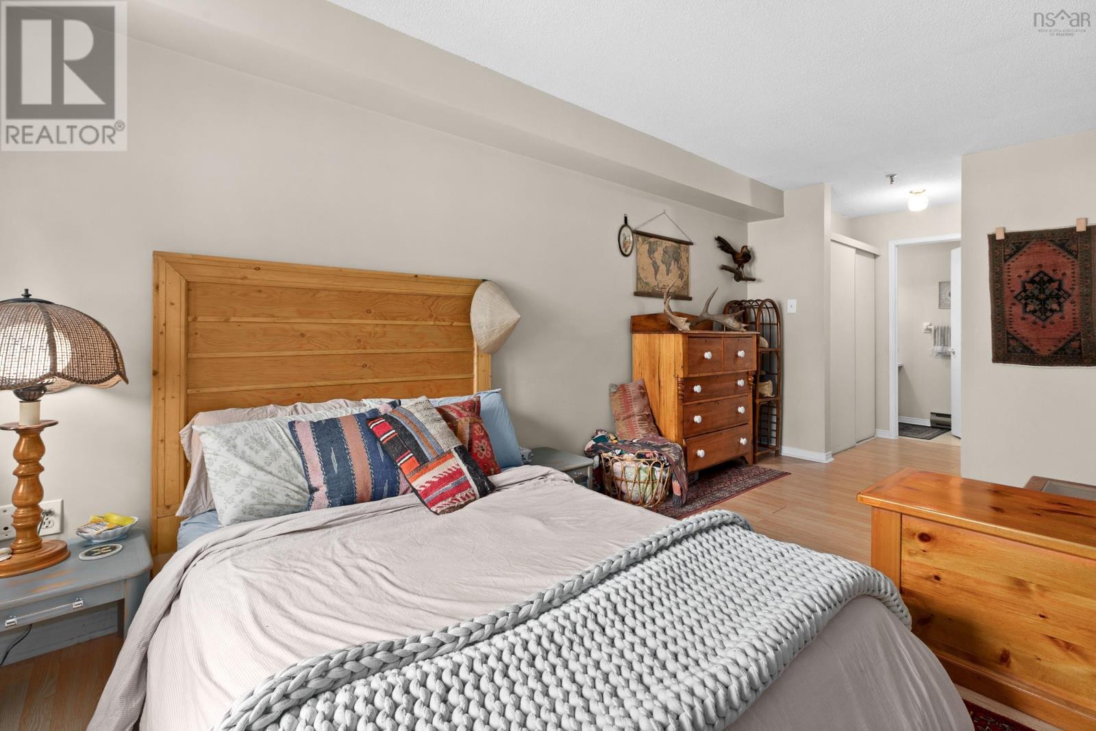 Property 21 of 26 of 211 12 Spinnaker Drive