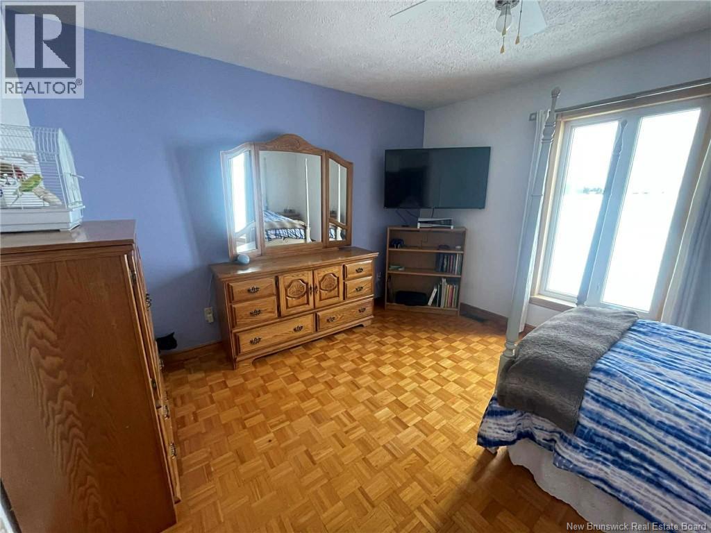 329 Price Road - 27