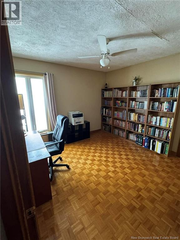 329 Price Road - 39