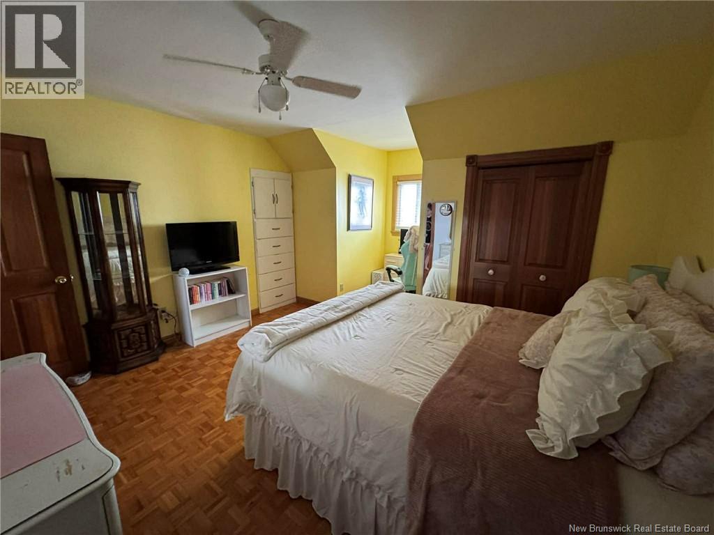 329 Price Road - 31