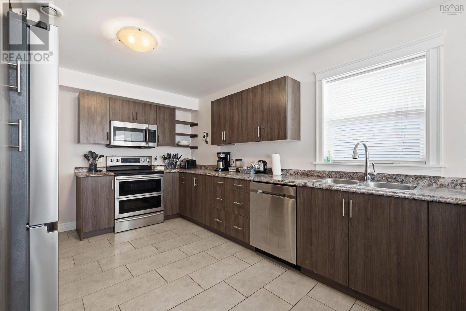 Property 15 of 42 of 41 Hillcrest Street