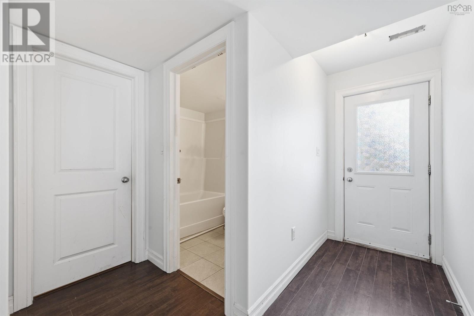 Property 27 of 42 of 41 Hillcrest Street