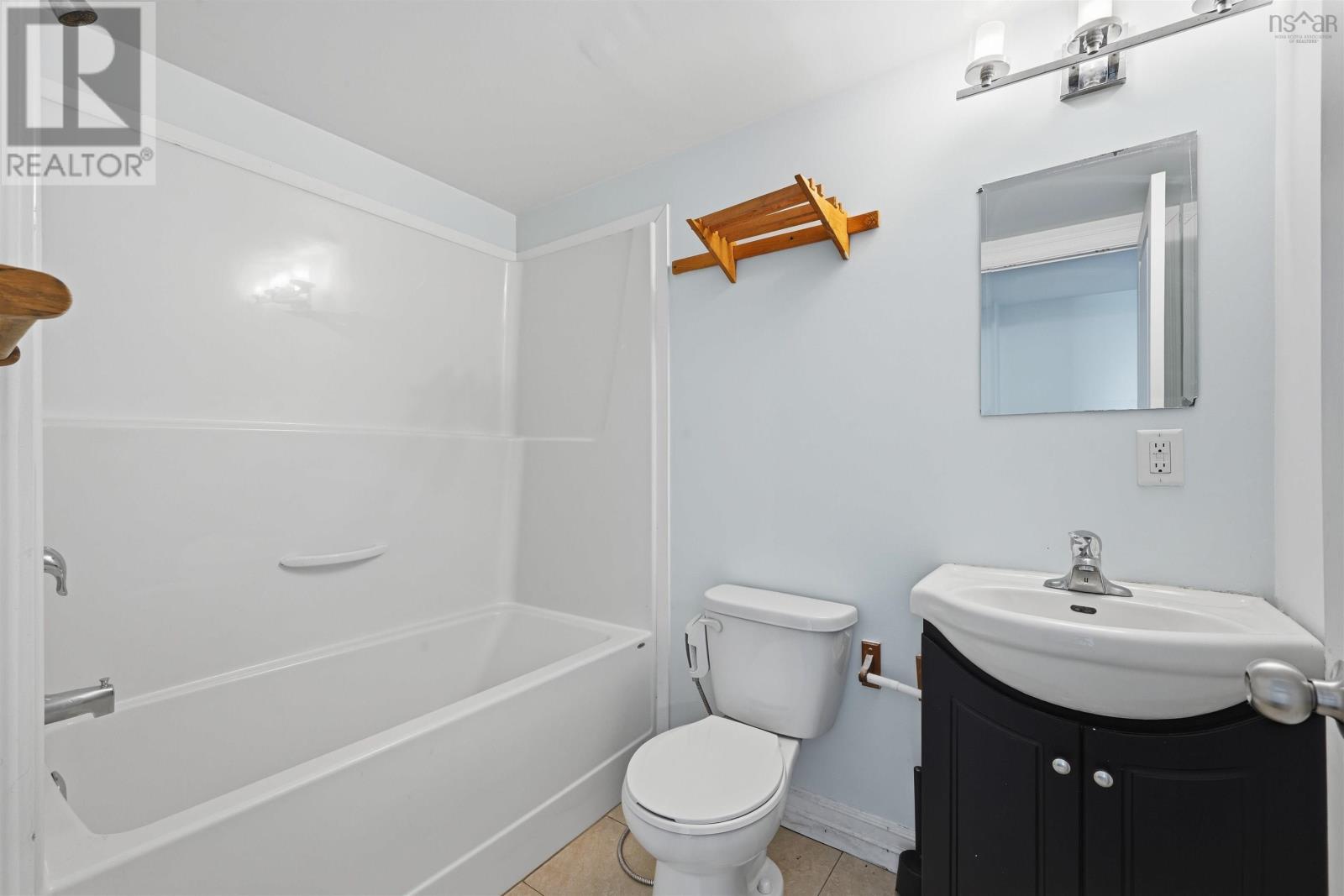 Property 30 of 42 of 41 Hillcrest Street