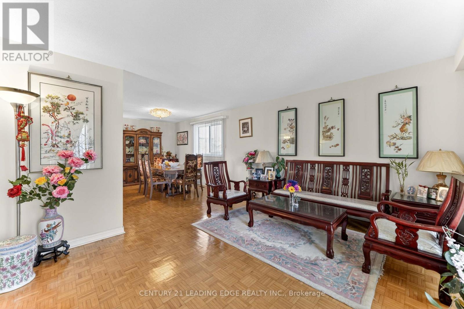 36 LAWNMERE CRESCENT - 10