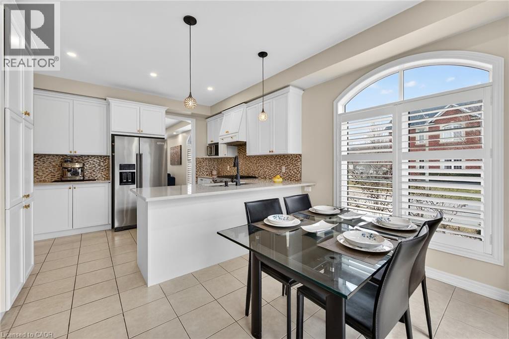 3 GRANDELL Drive - 13