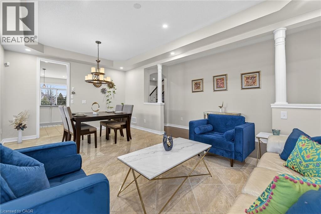 3 GRANDELL Drive - 25