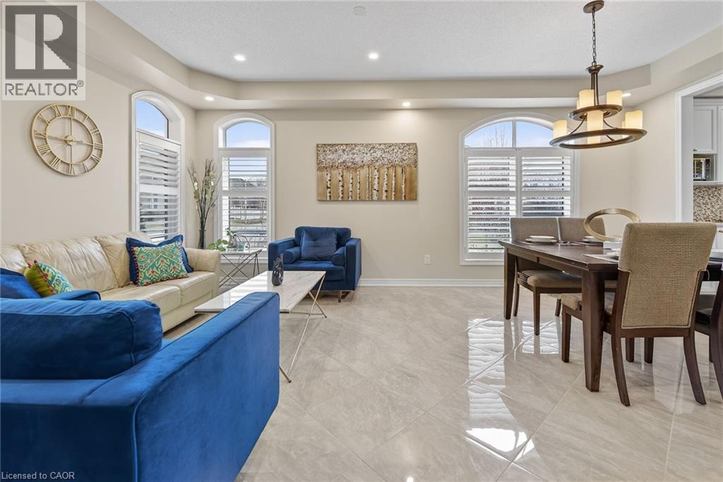 3 GRANDELL Drive - 21