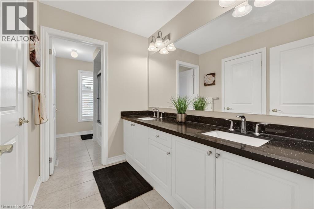 3 GRANDELL Drive - 44