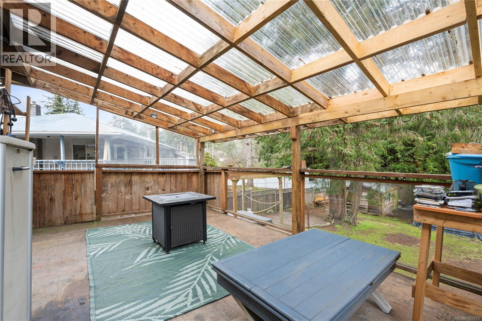 3224 UPLANDS DR - 24