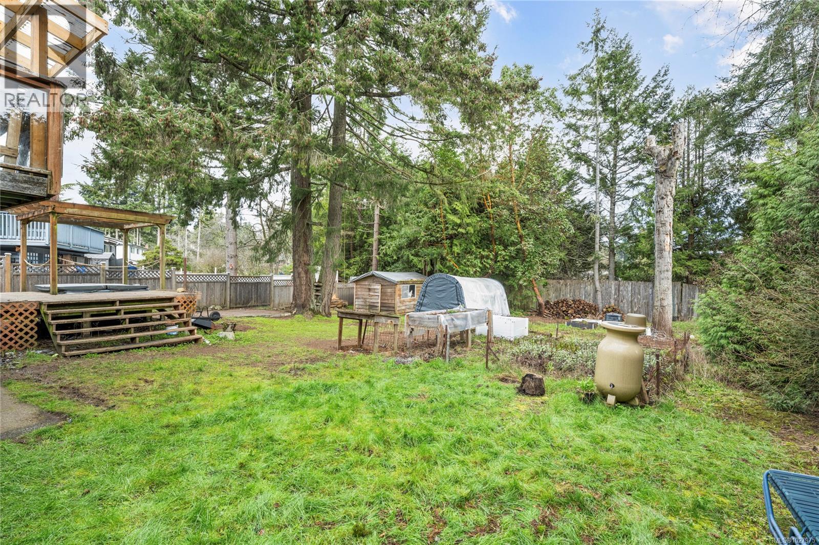 3224 UPLANDS DR - 28