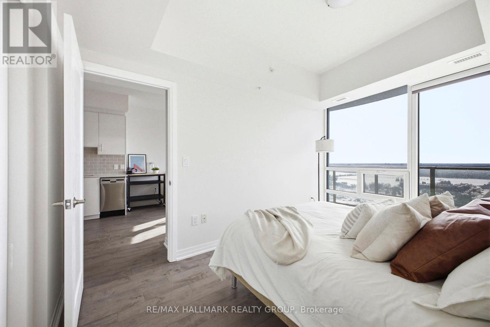 #3703 805 CARLING AVENUE - 26
