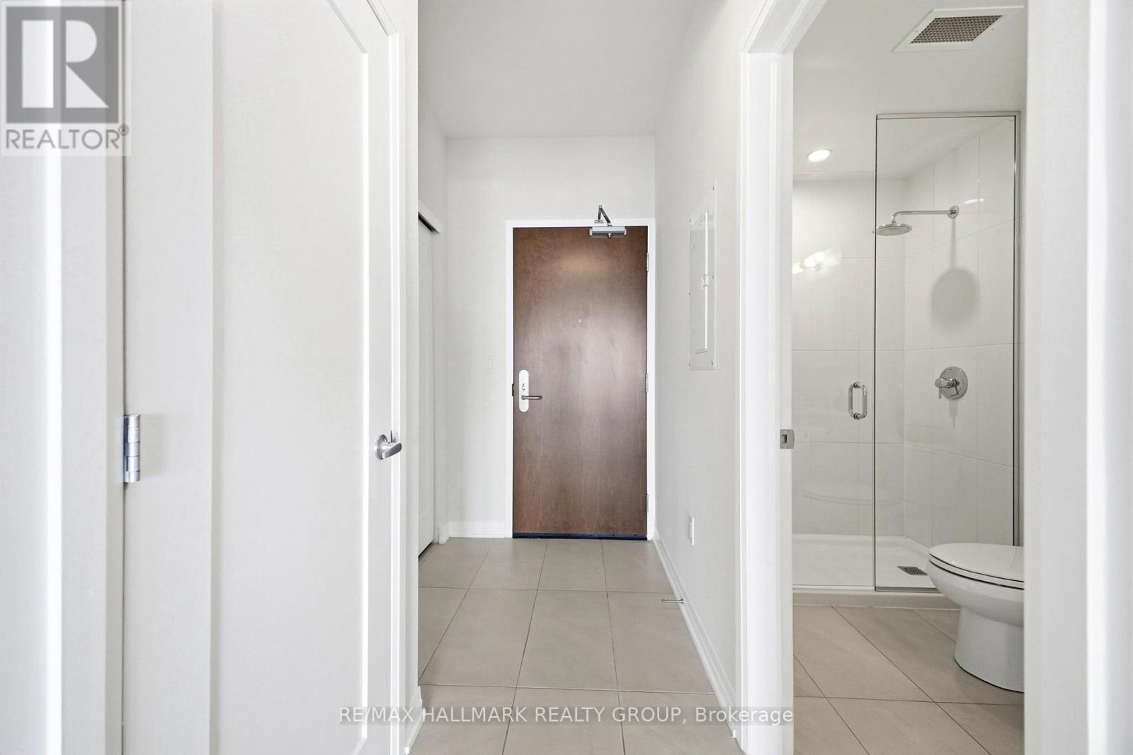 #3703 805 CARLING AVENUE - 4