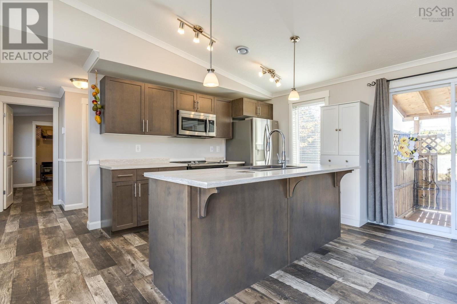 Property 9 of 32 of 119 Appletree Drive