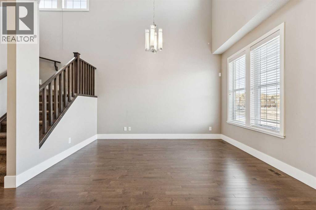 Single Family House for Sale in  Quarry Park Boulevard SE Douglasdale/Glen Calgary 