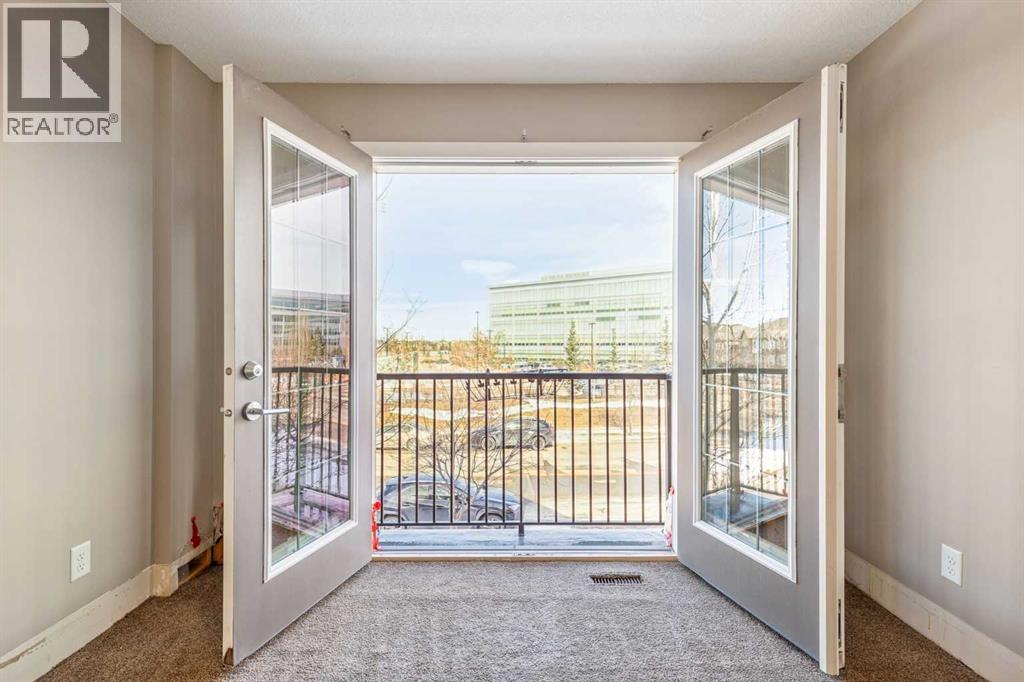 Single Family House for Sale in  Quarry Park Boulevard SE Douglasdale/Glen Calgary 