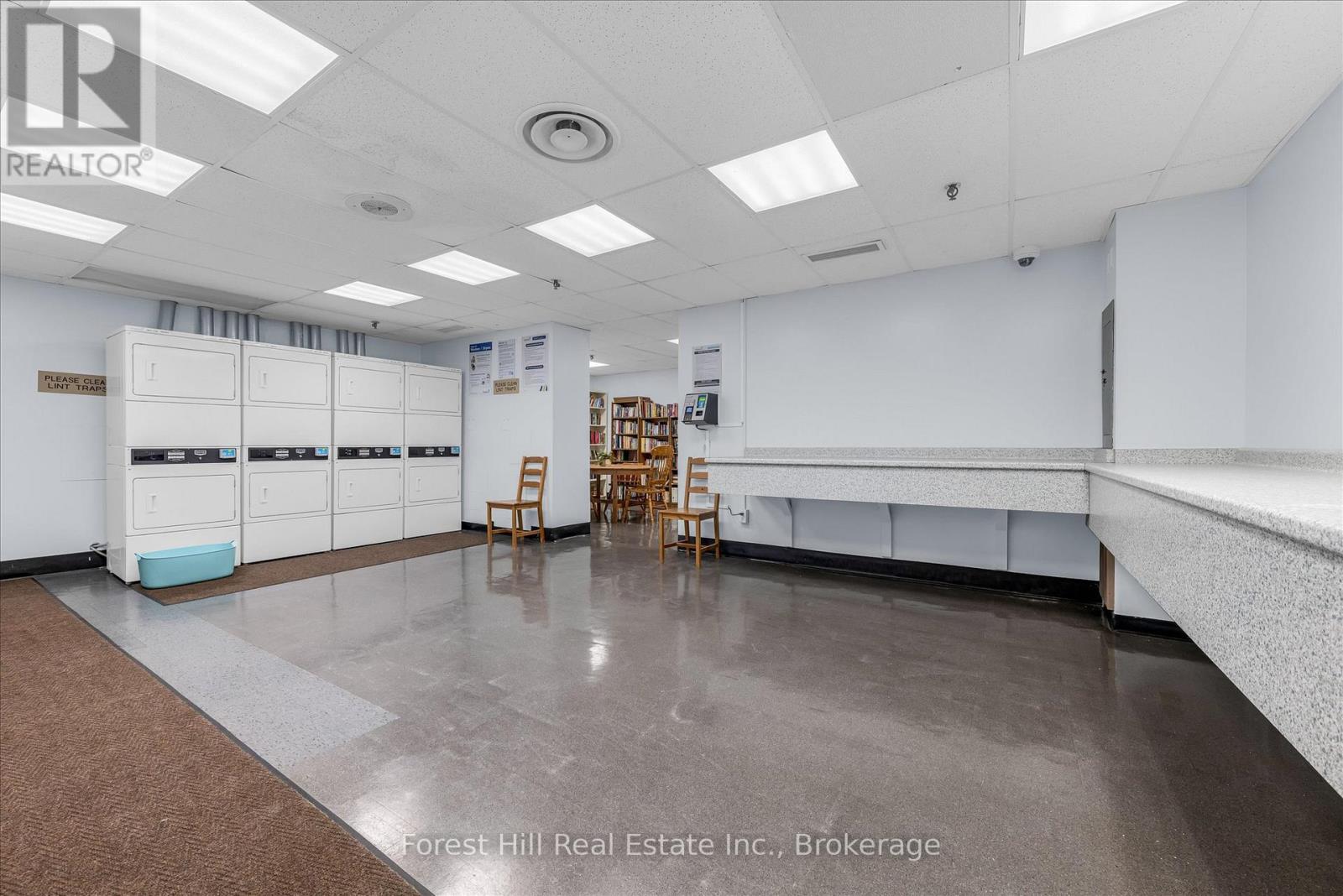 #502 20 SPEERS ROAD - 21
