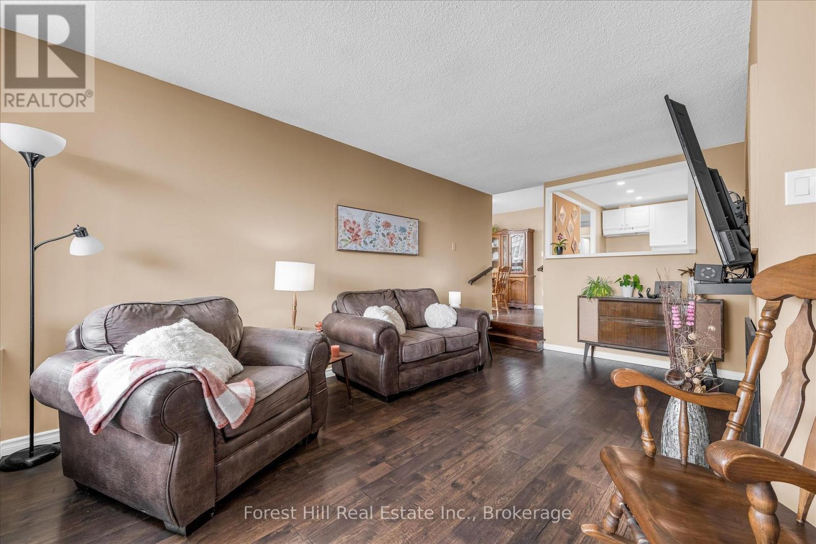 #502 20 SPEERS ROAD - 5