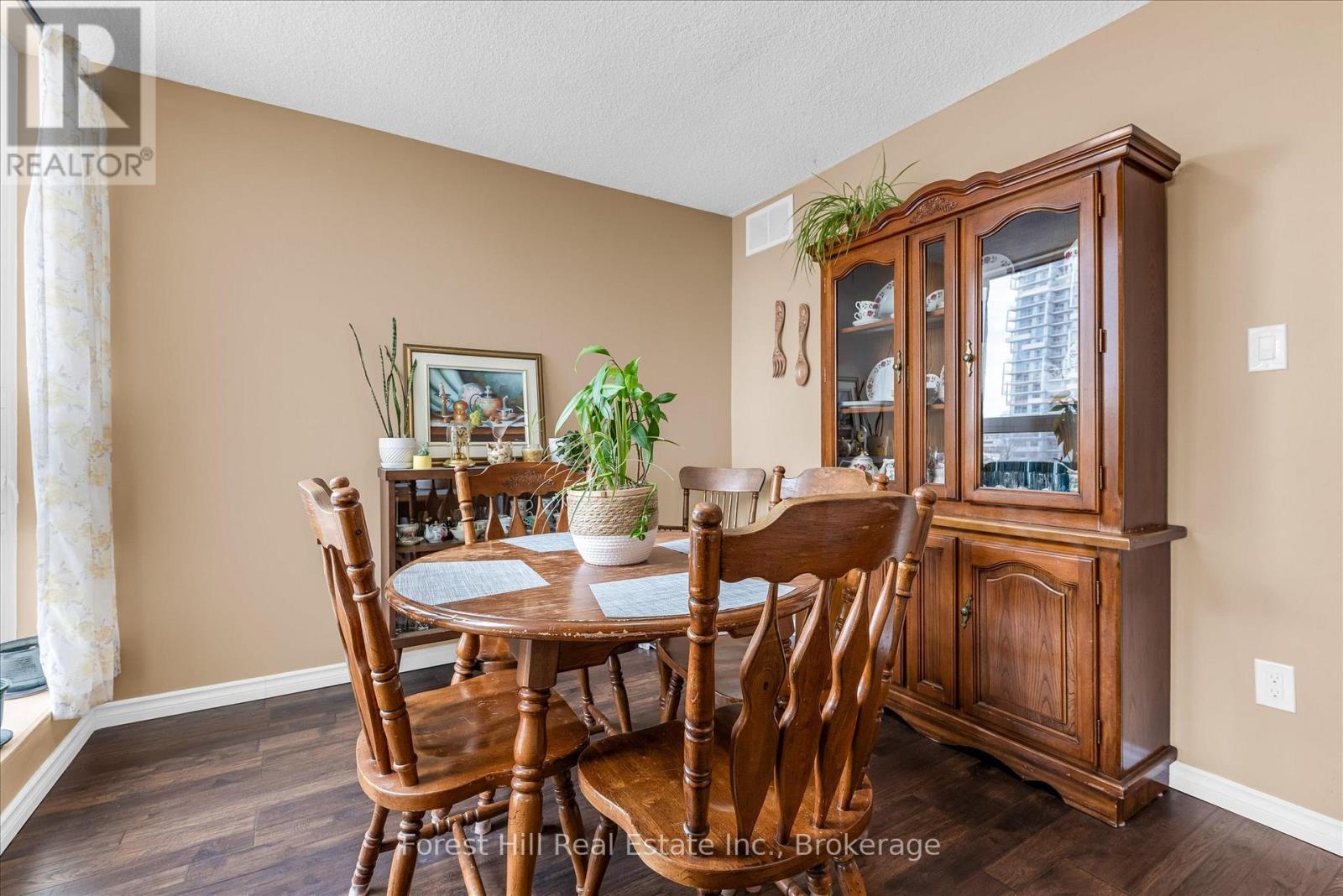 #502 20 SPEERS ROAD - 6
