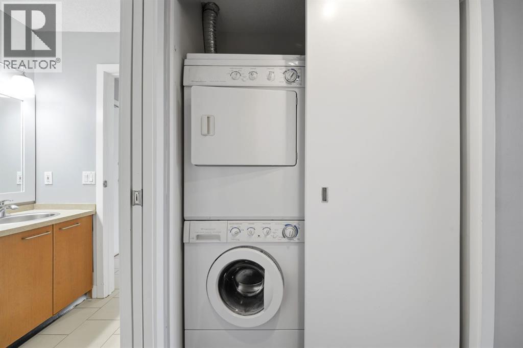 Single Family House for Sale in   Richard Court SW Lincoln Park Calgary 