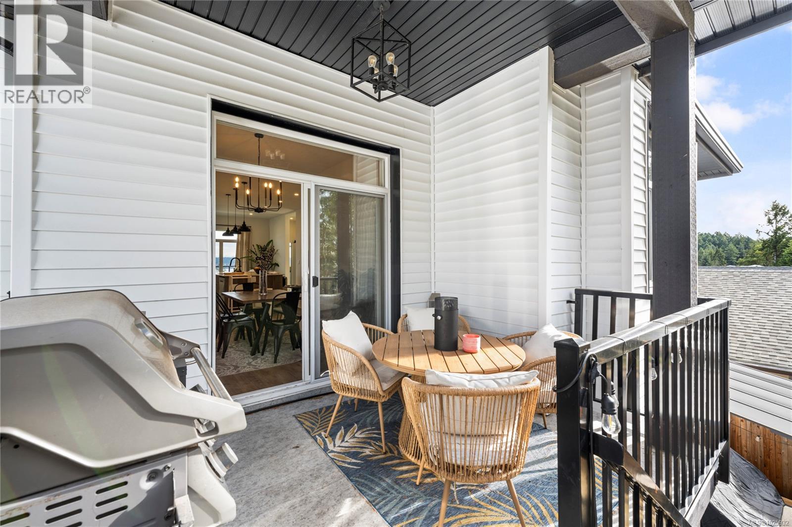 984 HARBOUR VIEW ST - 30