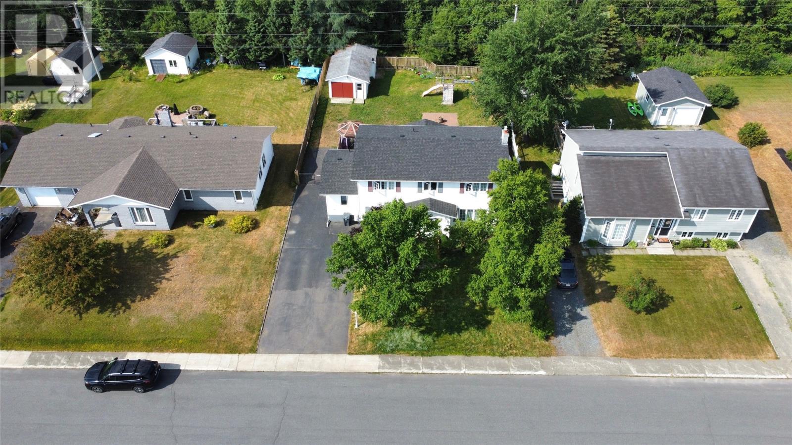 24 Ireland Drive - 2