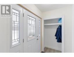 24 Ireland Drive thumbnail 10