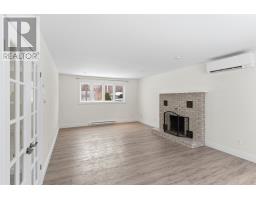 24 Ireland Drive thumbnail 15