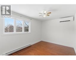 24 Ireland Drive thumbnail 37