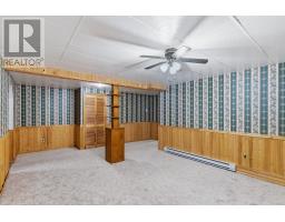 24 Ireland Drive thumbnail 41