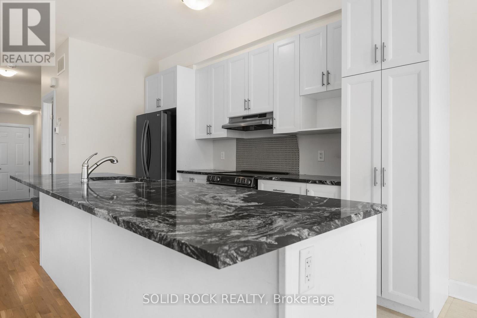 208 BERT HALL STREET - 12