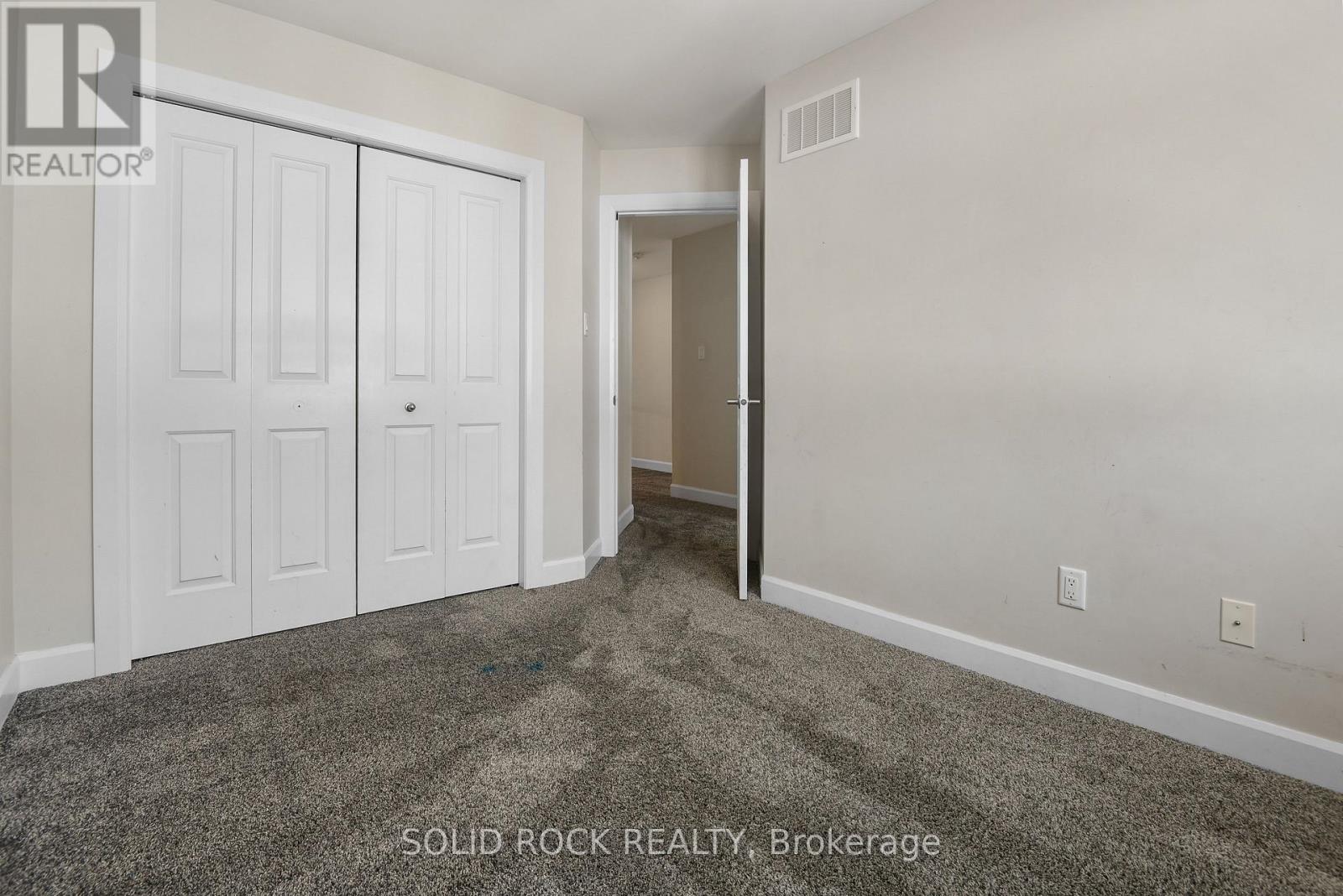 208 BERT HALL STREET - 25