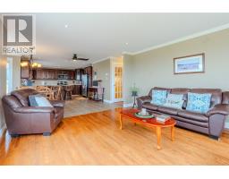 15 Everest Street thumbnail 15