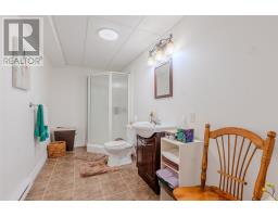 15 Everest Street thumbnail 33