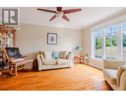 15 Everest Street thumbnail 6