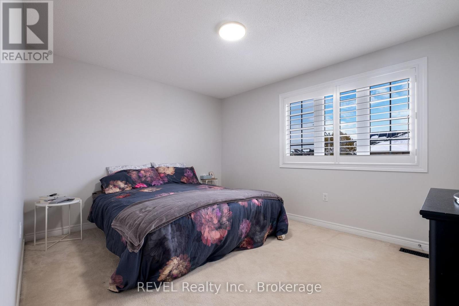 29 SPRINGBREEZE HEIGHTS — photo 24