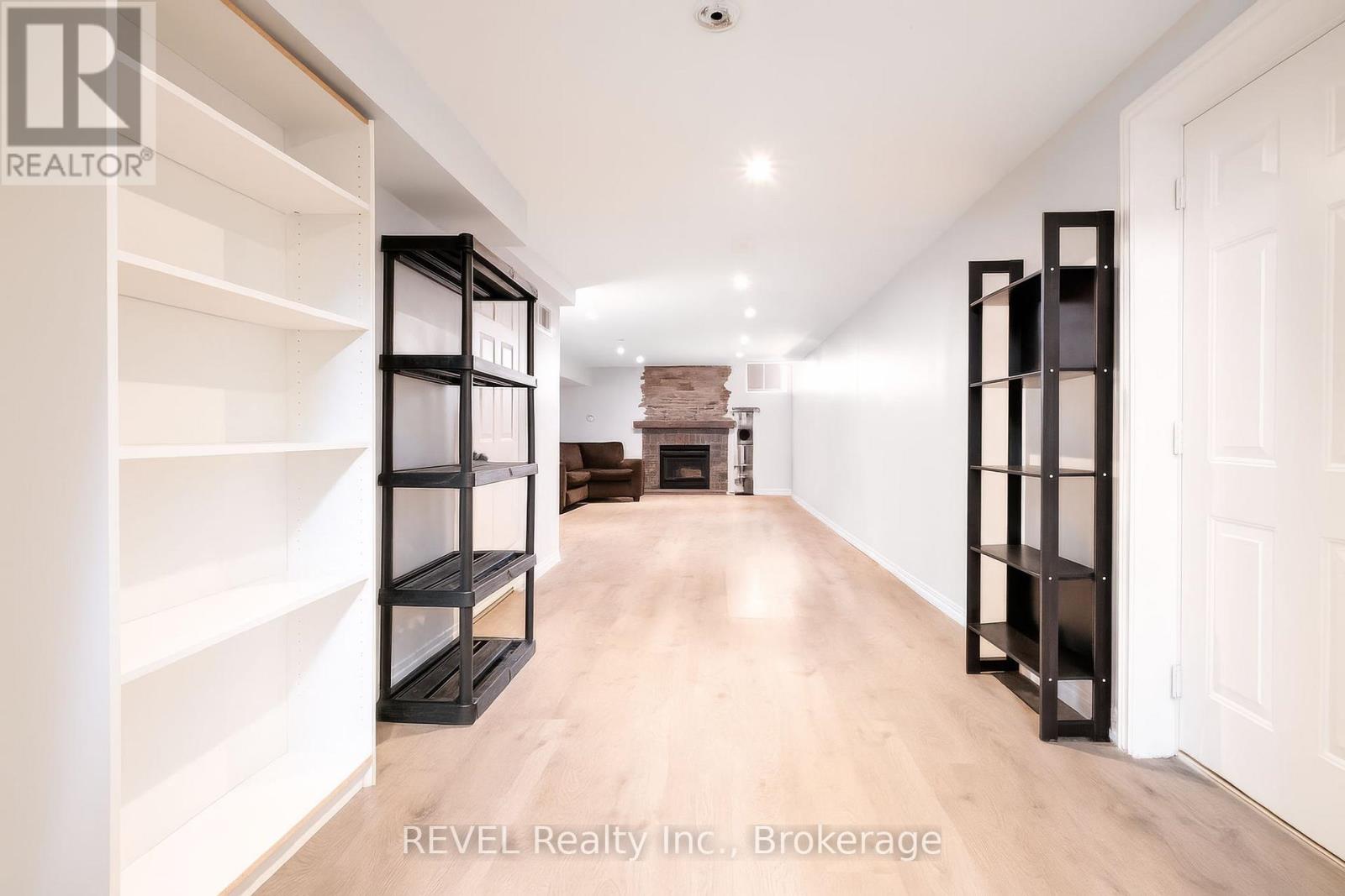29 SPRINGBREEZE HEIGHTS — photo 39